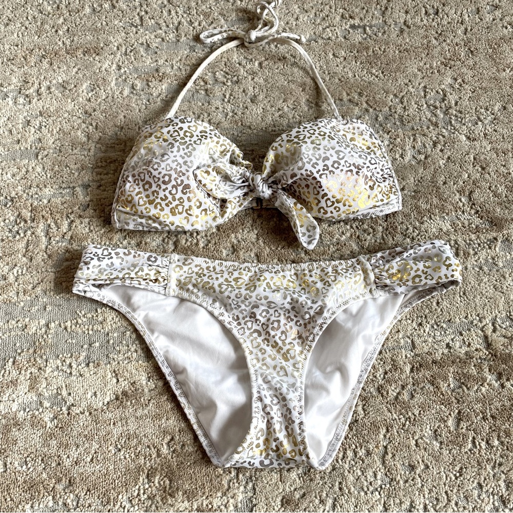Victoria's Secret 2 Piece Matching Bikini Set Leopard Small Top Medium Bottoms